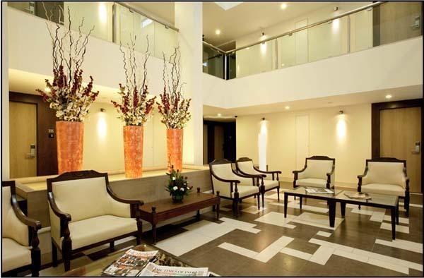 Hotel Utsav Deluxe Pune Exterior photo